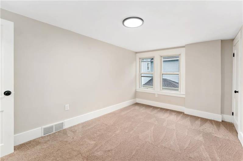 232 Saint Clair, Pittsburgh, PA 15017, 3 Bedrooms Bedrooms, ,1 BathroomBathrooms,Residential,For Sale,Saint Clair,1711984