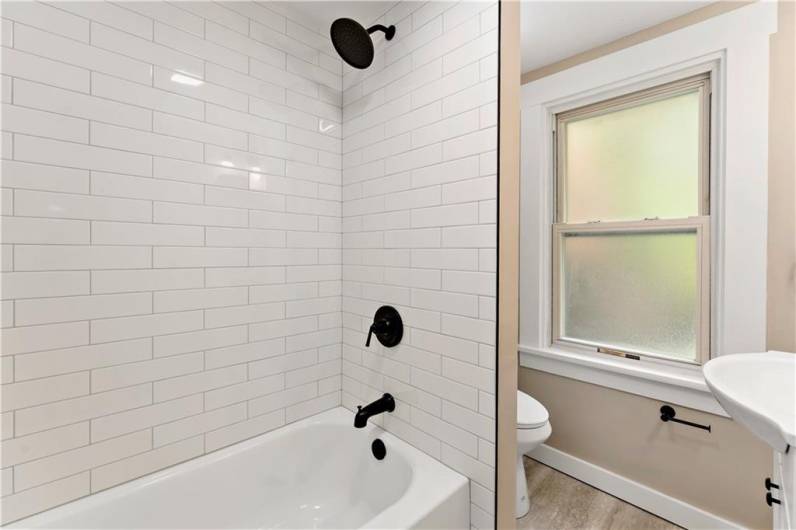 232 Saint Clair, Pittsburgh, PA 15017, 3 Bedrooms Bedrooms, ,1 BathroomBathrooms,Residential,For Sale,Saint Clair,1711984
