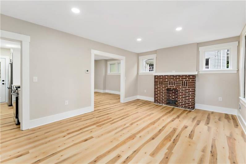 232 Saint Clair, Pittsburgh, PA 15017, 3 Bedrooms Bedrooms, ,1 BathroomBathrooms,Residential,For Sale,Saint Clair,1711984