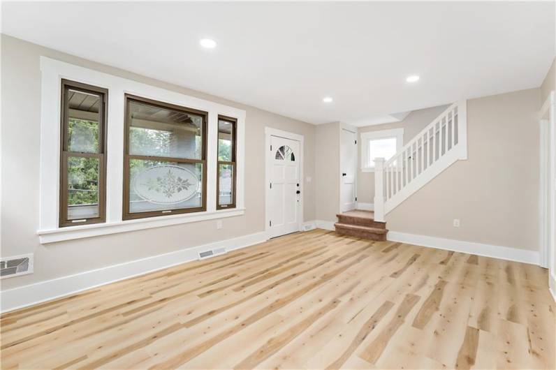 232 Saint Clair, Pittsburgh, PA 15017, 3 Bedrooms Bedrooms, ,1 BathroomBathrooms,Residential,For Sale,Saint Clair,1711984