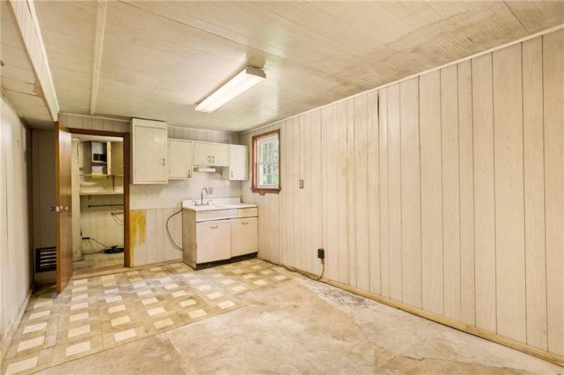2793 State Route 31, Acme, PA 15610, 3 Bedrooms Bedrooms, ,1.1 BathroomsBathrooms,Residential,For Sale,State Route 31,1711987