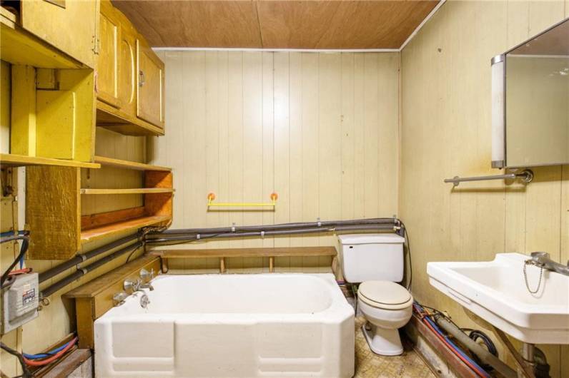 2793 State Route 31, Acme, PA 15610, 3 Bedrooms Bedrooms, ,1.1 BathroomsBathrooms,Residential,For Sale,State Route 31,1711987