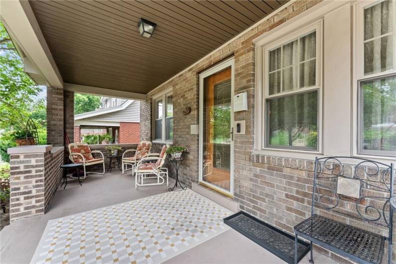 250 Dell Ave, Pittsburgh, PA 15216, 5 Bedrooms Bedrooms, 12 Rooms Rooms,3 BathroomsBathrooms,Residential,For Sale,Dell Ave,0,1711989