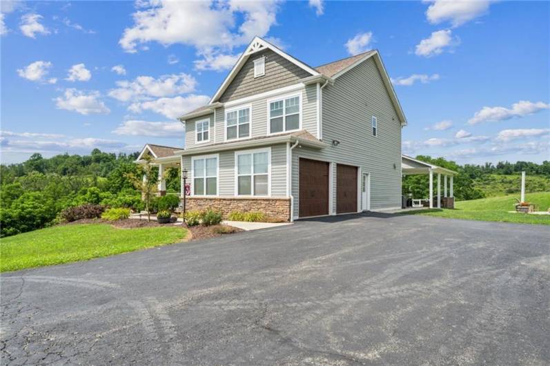 2250 BELLA TERRA LANE, Latrobe, PA 15650, 4 Bedrooms Bedrooms, 12 Rooms Rooms,2.2 BathroomsBathrooms,Residential,For Sale,BELLA TERRA LANE,1711992