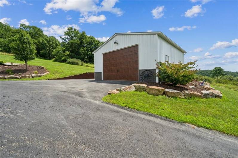 2250 BELLA TERRA LANE, Latrobe, PA 15650, 4 Bedrooms Bedrooms, 12 Rooms Rooms,2.2 BathroomsBathrooms,Residential,For Sale,BELLA TERRA LANE,1711992