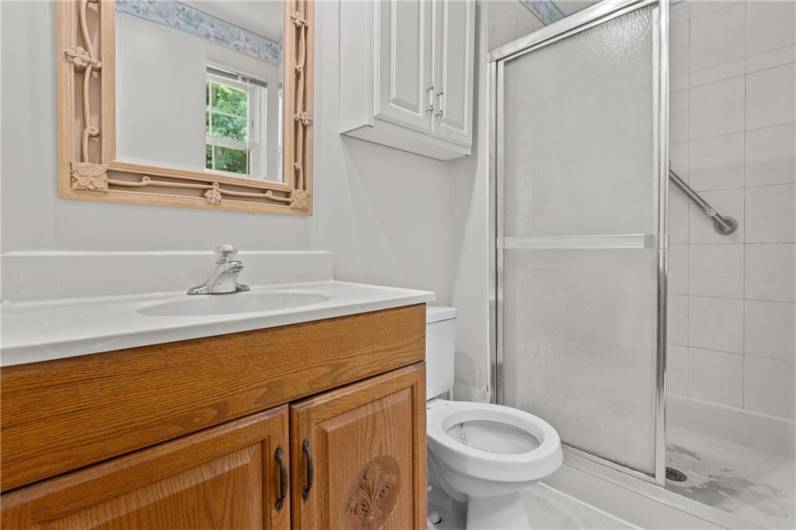 107 Black Friar Drive, Coraopolis, PA 15108, 3 Bedrooms Bedrooms, 7 Rooms Rooms,2 BathroomsBathrooms,Residential,For Sale,Black Friar Drive,0,1711997