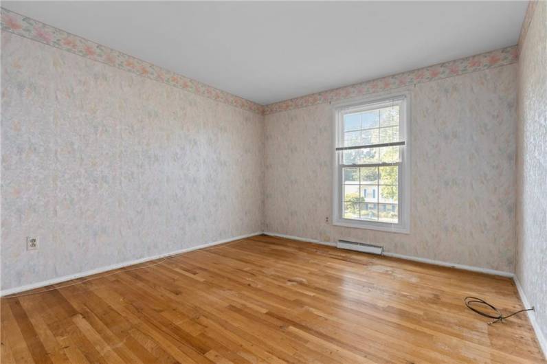 107 Black Friar Drive, Coraopolis, PA 15108, 3 Bedrooms Bedrooms, 7 Rooms Rooms,2 BathroomsBathrooms,Residential,For Sale,Black Friar Drive,0,1711997