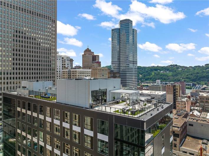 350 Oliver Ave, Pittsburgh, PA 15222, 2 Bedrooms Bedrooms, ,2 BathroomsBathrooms,Residential,For Sale,Oliver Ave,1712001
