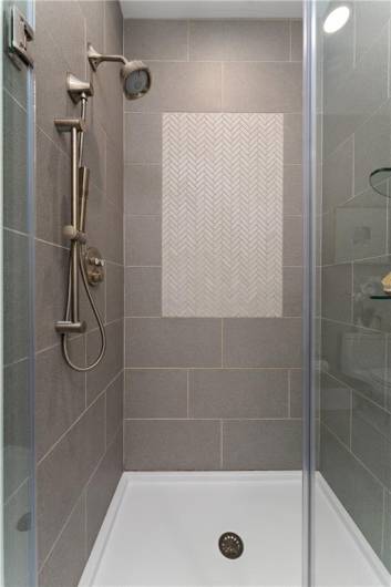 350 Oliver Ave, Pittsburgh, PA 15222, 2 Bedrooms Bedrooms, ,2 BathroomsBathrooms,Residential,For Sale,Oliver Ave,1712001