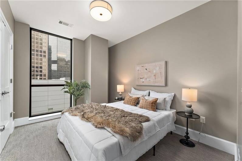 350 Oliver Ave, Pittsburgh, PA 15222, 2 Bedrooms Bedrooms, ,2 BathroomsBathrooms,Residential,For Sale,Oliver Ave,1712001