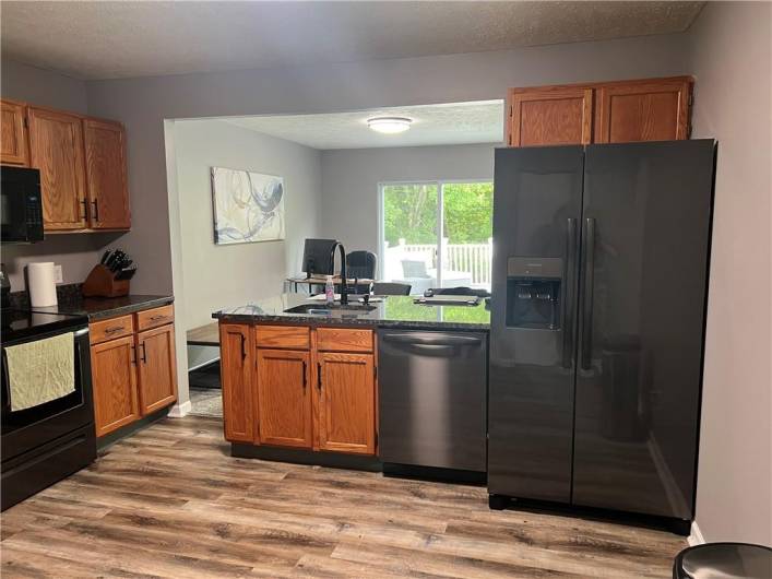 912 Talon Ct, Leechburg, PA 15656, 3 Bedrooms Bedrooms, 6 Rooms Rooms,2.1 BathroomsBathrooms,Residential,For Sale,Talon Ct,0,1712010