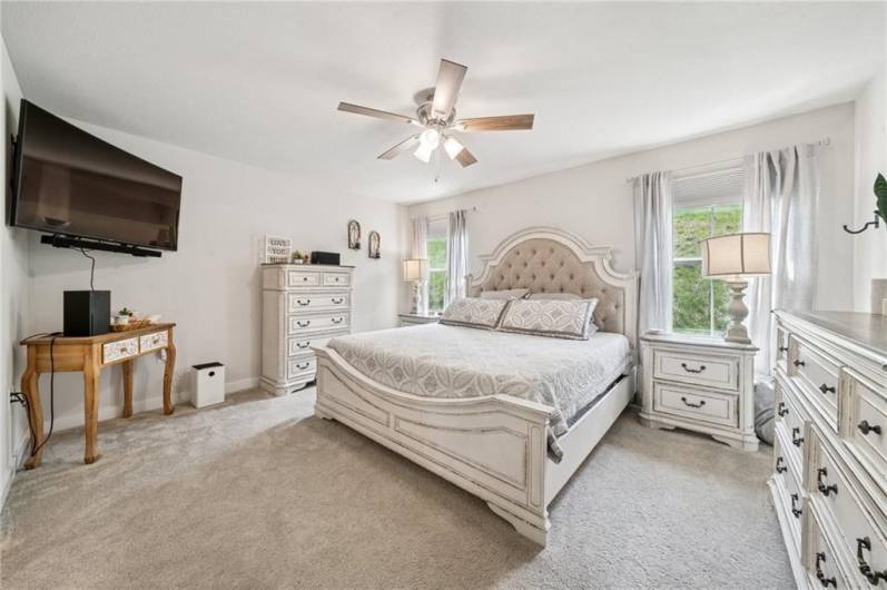 406 Spruce Lane, Houston, PA 15342, 3 Bedrooms Bedrooms, ,2.1 BathroomsBathrooms,Lease,For Sale,Spruce Lane,1712020