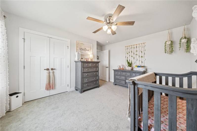 406 Spruce Lane, Houston, PA 15342, 3 Bedrooms Bedrooms, ,2.1 BathroomsBathrooms,Lease,For Sale,Spruce Lane,1712020