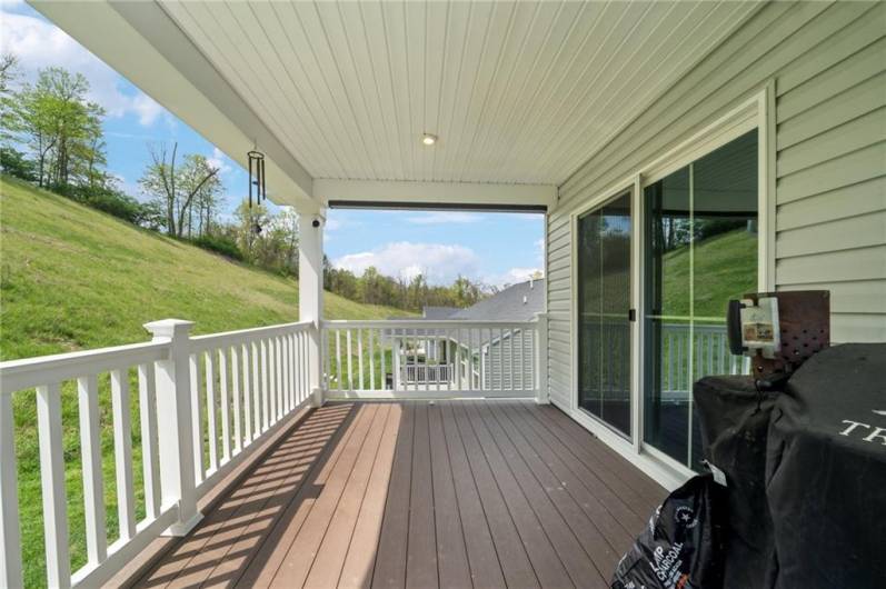 406 Spruce Lane, Houston, PA 15342, 3 Bedrooms Bedrooms, ,2.1 BathroomsBathrooms,Lease,For Sale,Spruce Lane,1712020