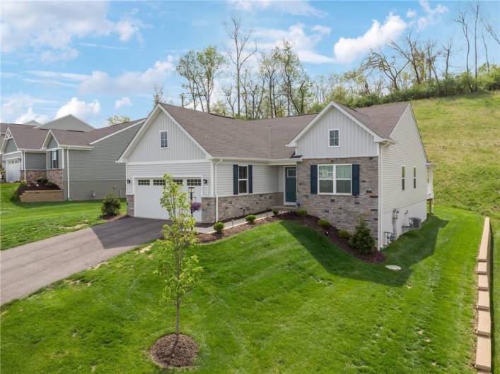 406 Spruce Lane, Houston, PA 15342, 3 Bedrooms Bedrooms, ,2.1 BathroomsBathrooms,Lease,For Sale,Spruce Lane,1712020
