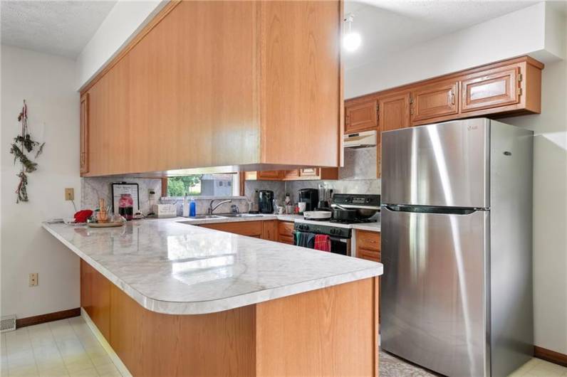 3537 Fran Ln, Hermitage, PA 16148, 3 Bedrooms Bedrooms, 7 Rooms Rooms,2 BathroomsBathrooms,Residential,For Sale,Fran Ln,1712021