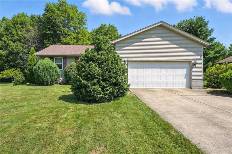 3537 Fran Ln, Hermitage, PA 16148, 3 Bedrooms Bedrooms, 7 Rooms Rooms,2 BathroomsBathrooms,Residential,For Sale,Fran Ln,1712021