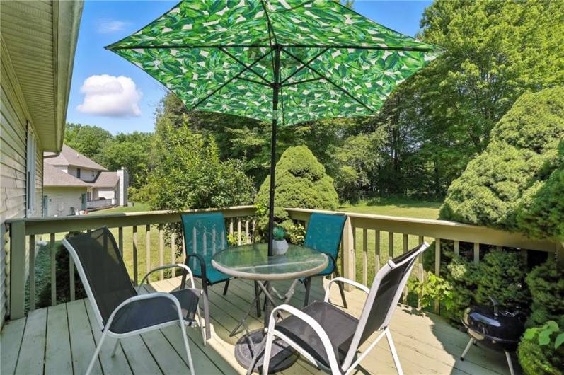 3537 Fran Ln, Hermitage, PA 16148, 3 Bedrooms Bedrooms, 7 Rooms Rooms,2 BathroomsBathrooms,Residential,For Sale,Fran Ln,1712021