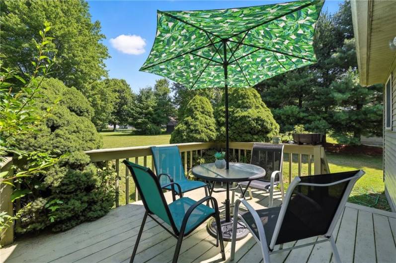 3537 Fran Ln, Hermitage, PA 16148, 3 Bedrooms Bedrooms, 7 Rooms Rooms,2 BathroomsBathrooms,Residential,For Sale,Fran Ln,1712021