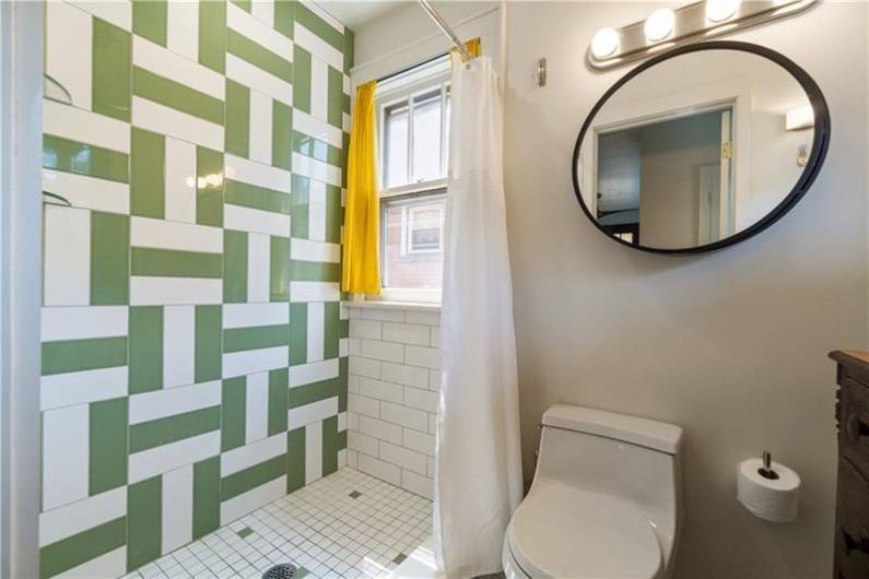 920 Yetta Ave, Pittsburgh, PA 15212, 4 Bedrooms Bedrooms, 7 Rooms Rooms,2 BathroomsBathrooms,Residential,For Sale,Yetta Ave,1712024