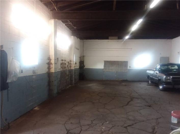 7377 National Pike, Uniontown, PA 15401, ,Commercial-industrial-business,For Sale,National Pike,1712025
