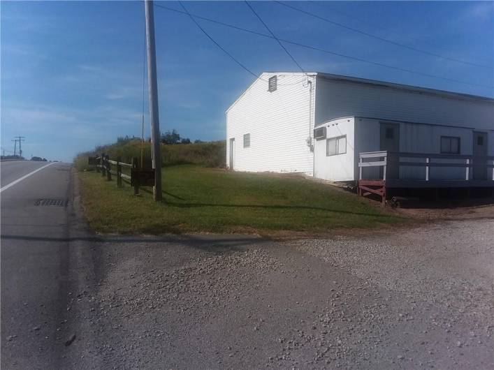 7377 National Pike, Uniontown, PA 15401, ,Commercial-industrial-business,For Sale,National Pike,1712025