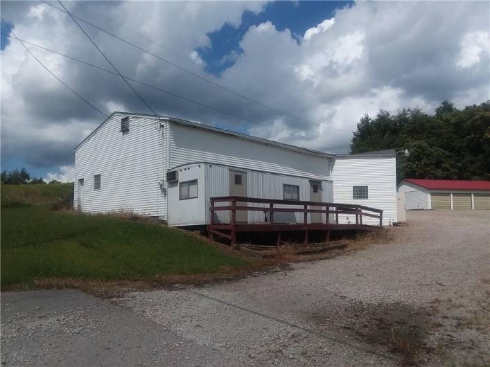7377 National Pike, Uniontown, PA 15401, ,Commercial-industrial-business,For Sale,National Pike,1712025