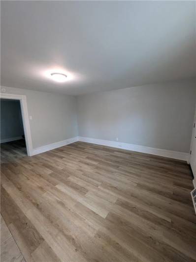 7526 Dickson St, Pittsburgh, PA 15218, 3 Bedrooms Bedrooms, ,1 BathroomBathrooms,Lease,For Sale,Dickson St,1712026
