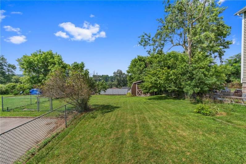 890 Rolling Rock Rd, Pittsburgh, PA 15234, 2 Bedrooms Bedrooms, 5 Rooms Rooms,1 BathroomBathrooms,Residential,For Sale,Rolling Rock Rd,1712031