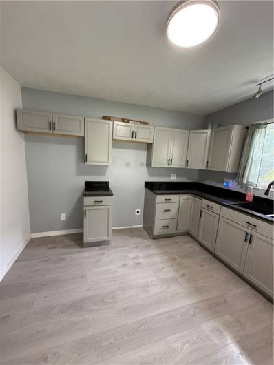 527 Palmer Rd, Adah, PA 15410, 2 Bedrooms Bedrooms, 8 Rooms Rooms,1.1 BathroomsBathrooms,Residential,For Sale,Palmer Rd,1712035