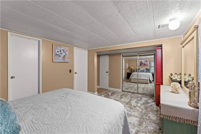 Owners Bedroom 338 Festival Road