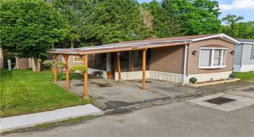 338 Festival Road, Washington, PA 15301, 4 Bedrooms Bedrooms, 7 Rooms Rooms,1.1 BathroomsBathrooms,Residential,For Sale,Festival Road,0,1711758