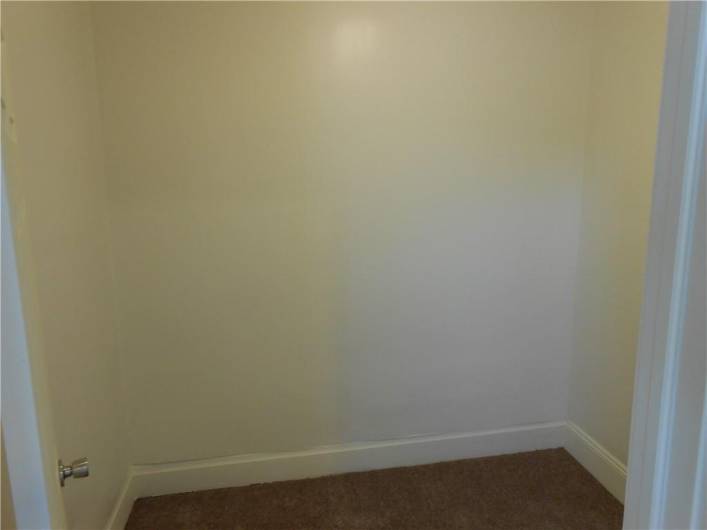 439 Jefferson Ave, Washington, PA 15301, 2 Bedrooms Bedrooms, ,1 BathroomBathrooms,Lease,For Sale,Jefferson Ave,0,1711760