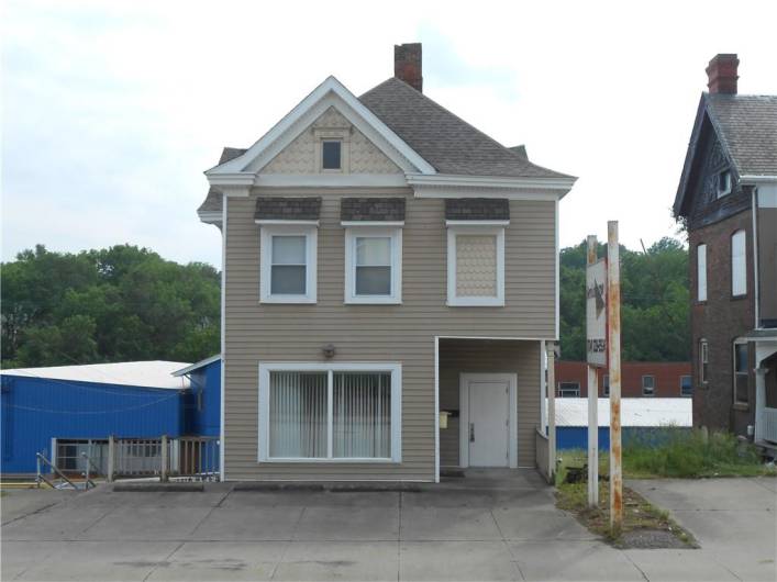 439 Jefferson Ave, Washington, PA 15301, 2 Bedrooms Bedrooms, ,1 BathroomBathrooms,Lease,For Sale,Jefferson Ave,0,1711760