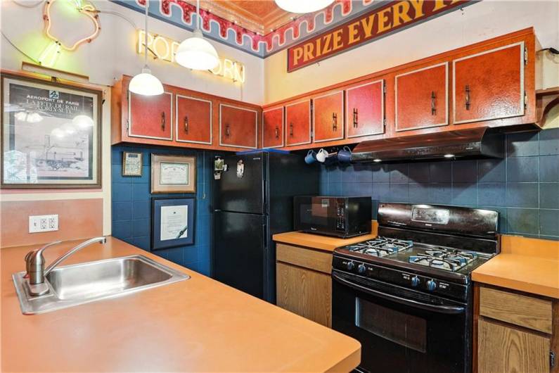 Apt 1 Kitchen