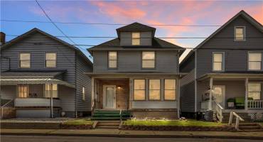 550 Pennsylvania Ave, Rochester, PA 15074, 4 Bedrooms Bedrooms, 8 Rooms Rooms,2 BathroomsBathrooms,Residential,For Sale,Pennsylvania Ave,0,1711784