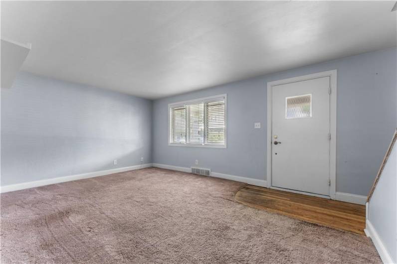 Nice size living room, neutral tones.