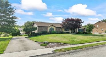 105 Lawrence Dr, Beaver, PA 15009, 4 Bedrooms Bedrooms, 10 Rooms Rooms,3 BathroomsBathrooms,Residential,For Sale,Lawrence Dr,0,1711797