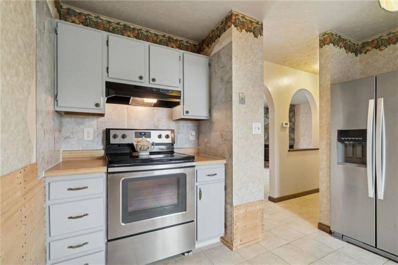 5045 Fountainwood Drive, Gibsonia, PA 15044, 2 Bedrooms Bedrooms, 8 Rooms Rooms,1.1 BathroomsBathrooms,Residential,For Sale,Fountainwood Drive,1709960