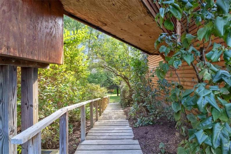 Walk way between house and pool house
